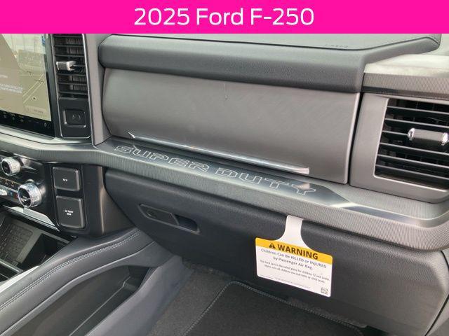 2025 Ford F-250 Platinum