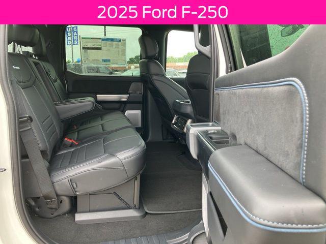 2025 Ford F-250 Platinum