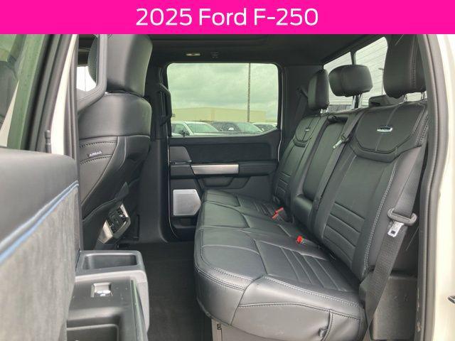 2025 Ford F-250 Platinum