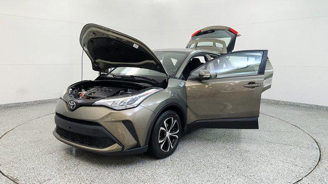 2021 Toyota C-HR LE
