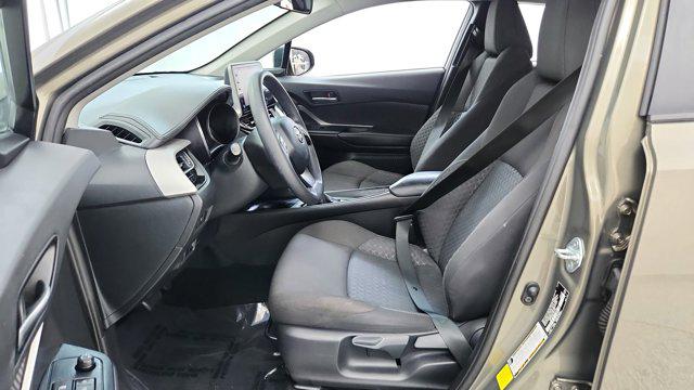 2021 Toyota C-HR LE