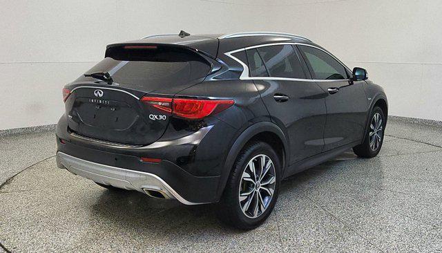 2018 INFINITI QX30 Premium