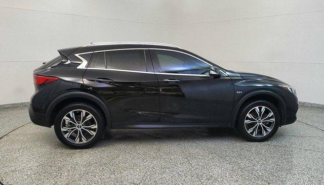 2018 INFINITI QX30 Premium