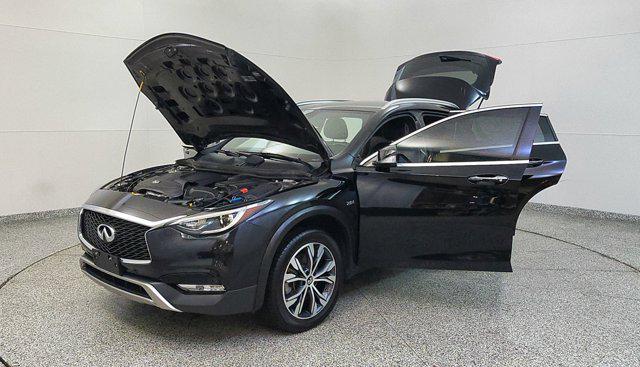 2018 INFINITI QX30 Premium