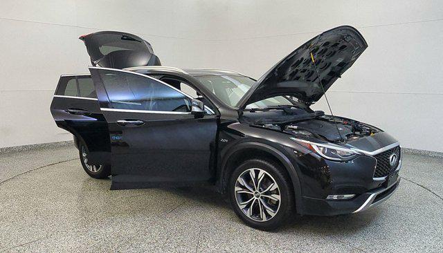 2018 INFINITI QX30 Premium