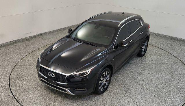 2018 INFINITI QX30 Premium