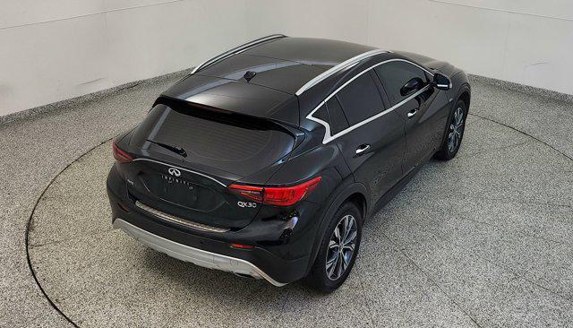 2018 INFINITI QX30 Premium