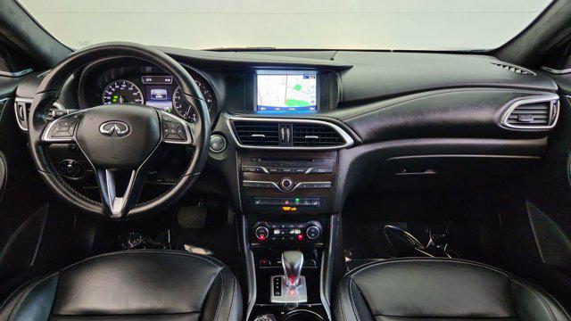 2018 INFINITI QX30 Premium