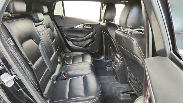 2018 INFINITI QX30 Premium