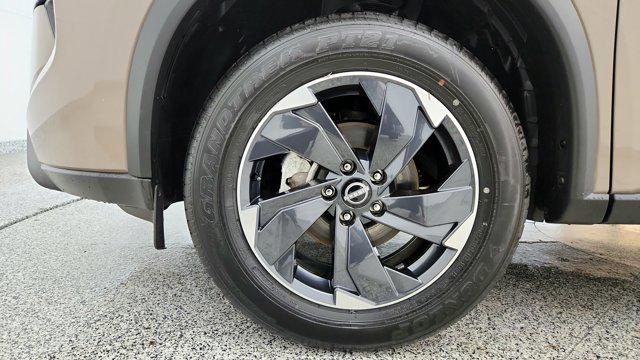 2025 Nissan Rogue SV Intelligent AWD