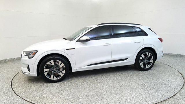 2021 Audi e-tron Premium quattro