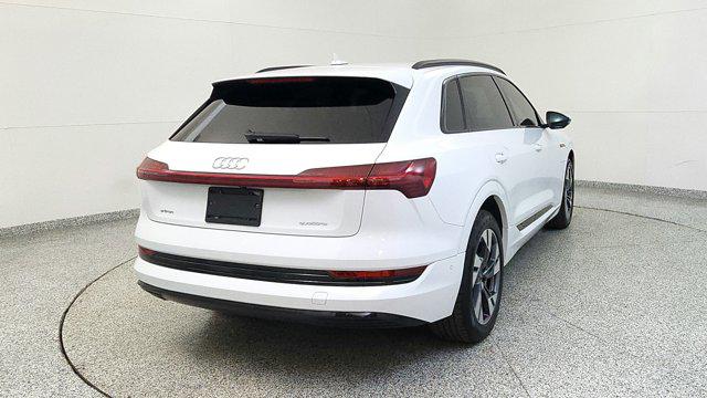 2021 Audi e-tron Premium quattro