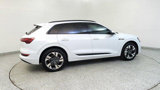 2021 Audi e-tron Premium quattro