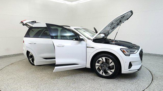 2021 Audi e-tron Premium quattro