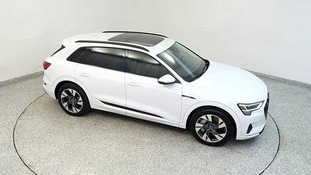 2021 Audi e-tron Premium quattro