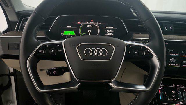 2021 Audi e-tron Premium quattro