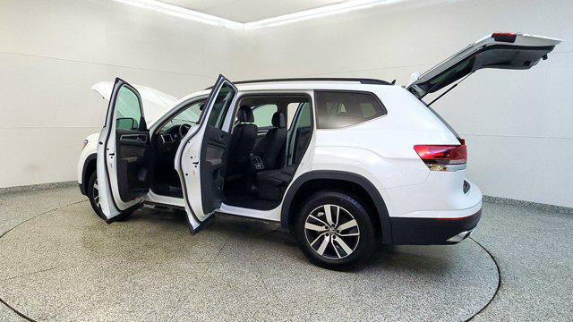 2023 Volkswagen Atlas 2.0T SE