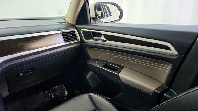 2023 Volkswagen Atlas 2.0T SE