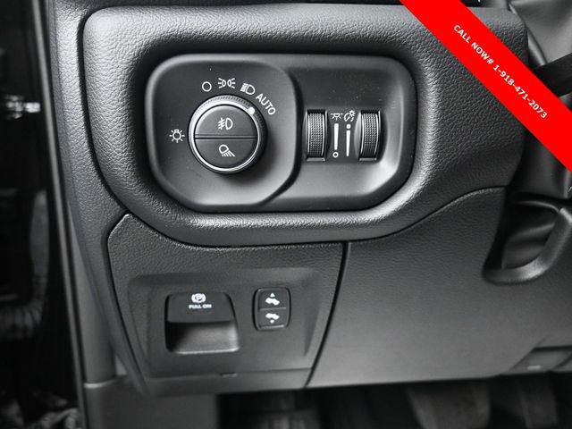 2026 Ram 1500 Laramie Crew Cab 4x4 5'7" Box
