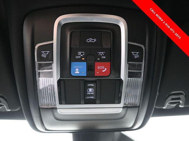 2026 Ram 1500 Laramie Crew Cab 4x4 5'7" Box