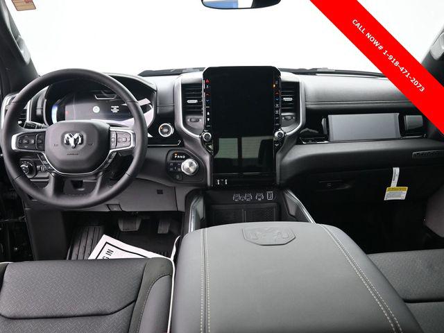 2026 Ram 1500 Laramie Crew Cab 4x4 5'7" Box