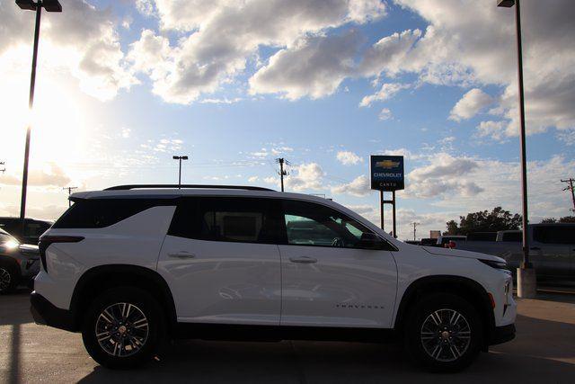 2026 Chevrolet Traverse FWD LT