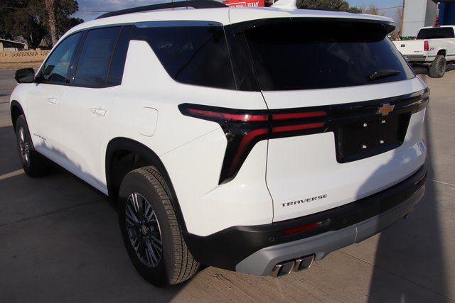 2026 Chevrolet Traverse FWD LT