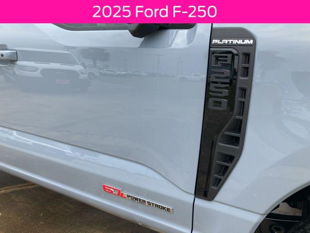 2025 Ford F-250 Platinum