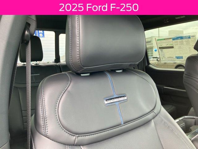 2025 Ford F-250 Platinum