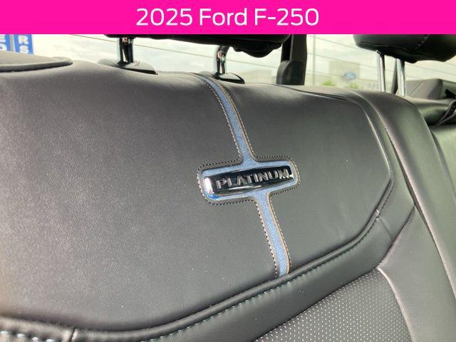 2025 Ford F-250 Platinum