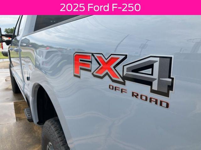 2025 Ford F-250 Platinum