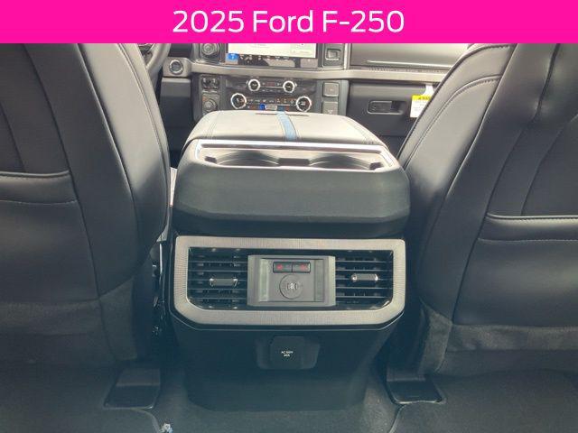 2025 Ford F-250 Platinum