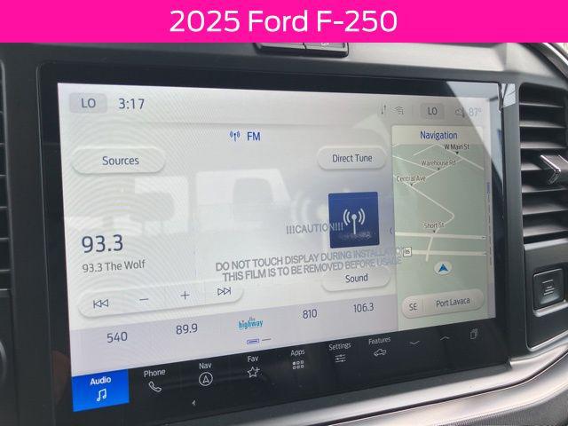 2025 Ford F-250 Platinum