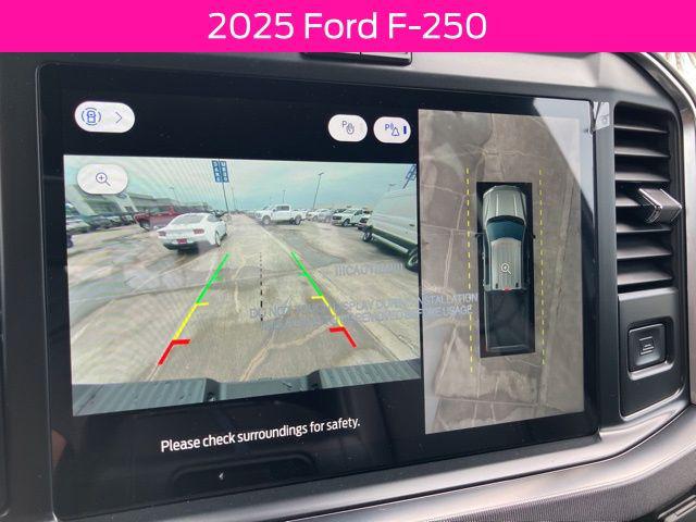 2025 Ford F-250 Platinum