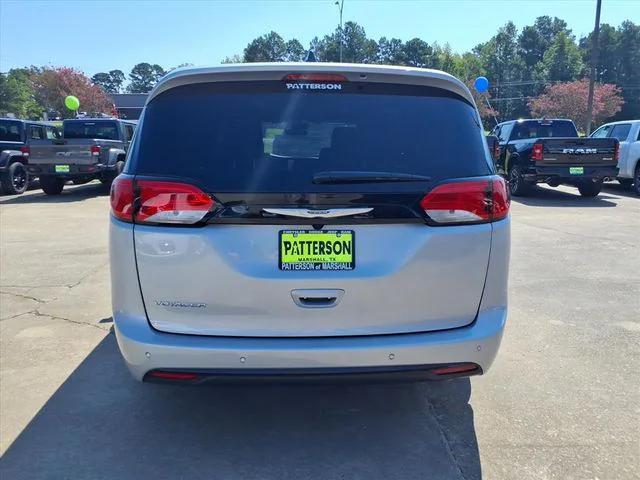2026 Chrysler Voyager VOYAGER LX