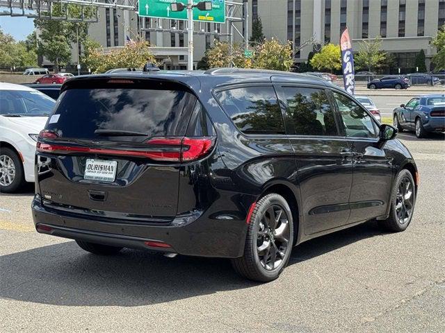 2026 Chrysler Pacifica PACIFICA LIMITED