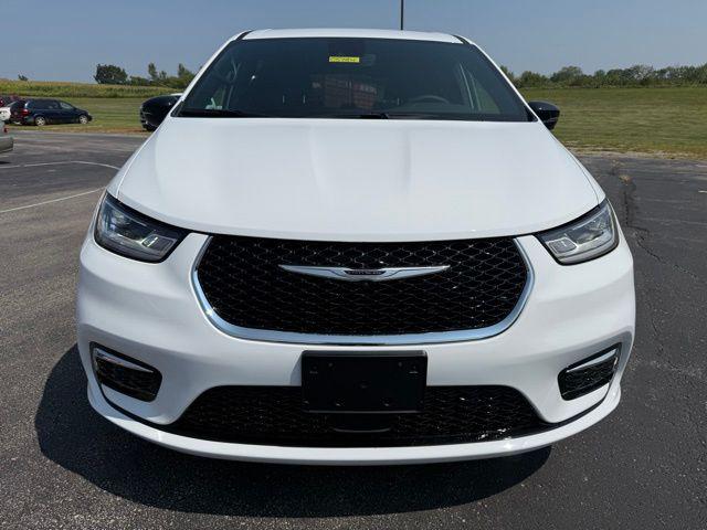 2026 Chrysler Pacifica PACIFICA SELECT AWD 2026 Chrysler Pacifica PACIFICA SELECT AWD