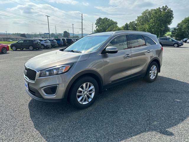 2016 Kia Sorento 3.3L LX