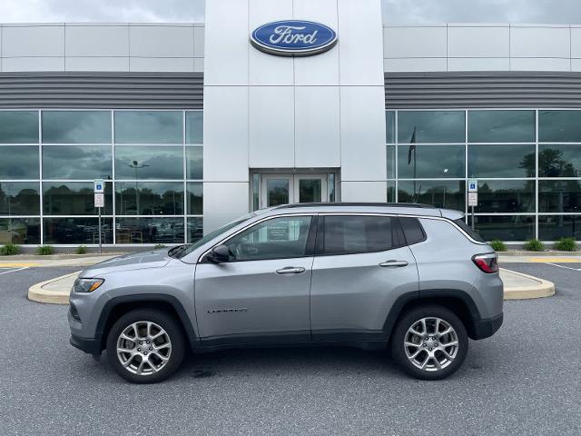 2023 Jeep Compass Latitude Lux FWD for sale in Harrisburg, PA
