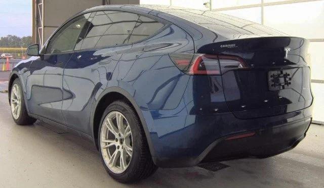 2021 Tesla Model Y Long Range Dual Motor All-Wheel Drive