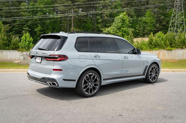 2023 BMW X7 M60i