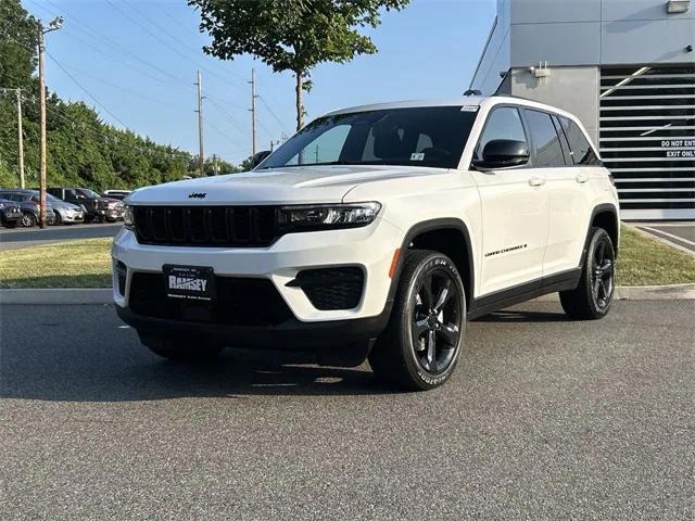 2022 Jeep Grand Cherokee Altitude 4x4