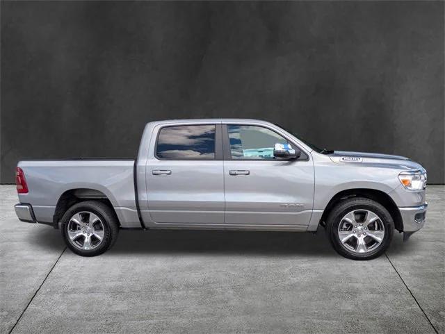 2024 RAM 1500 Laramie Crew Cab 4x2 57 Box