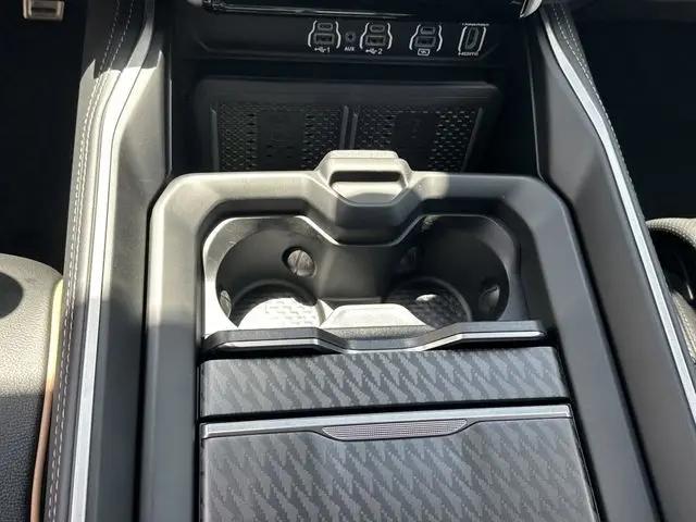 2026 Ram 1500 Tungsten Crew Cab 4x4 57 Box
