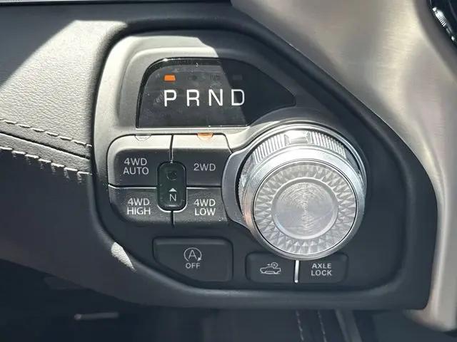 2026 Ram 1500 Tungsten Crew Cab 4x4 57 Box