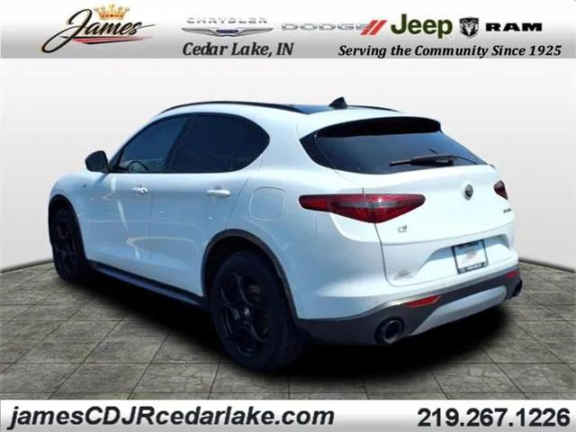 2022 Alfa Romeo Stelvio Ti AWD