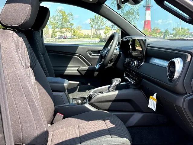 2024 Chevrolet Colorado 4WD LT