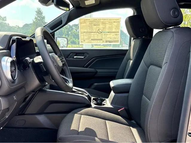 2024 Chevrolet Colorado 4WD LT
