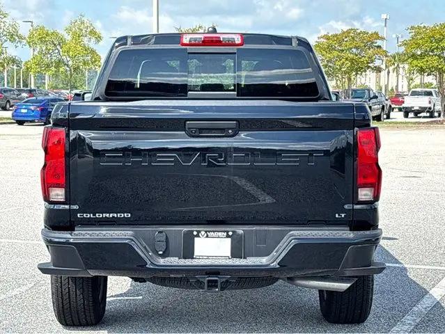 2024 Chevrolet Colorado 4WD LT