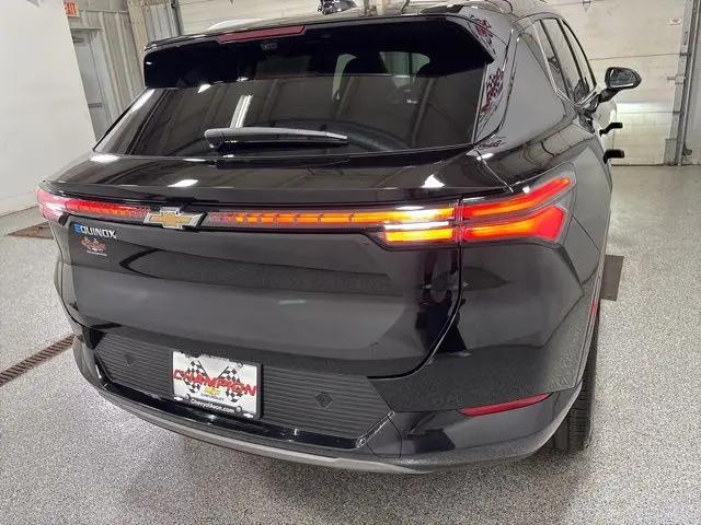 2025 Chevrolet Equinox LT 2